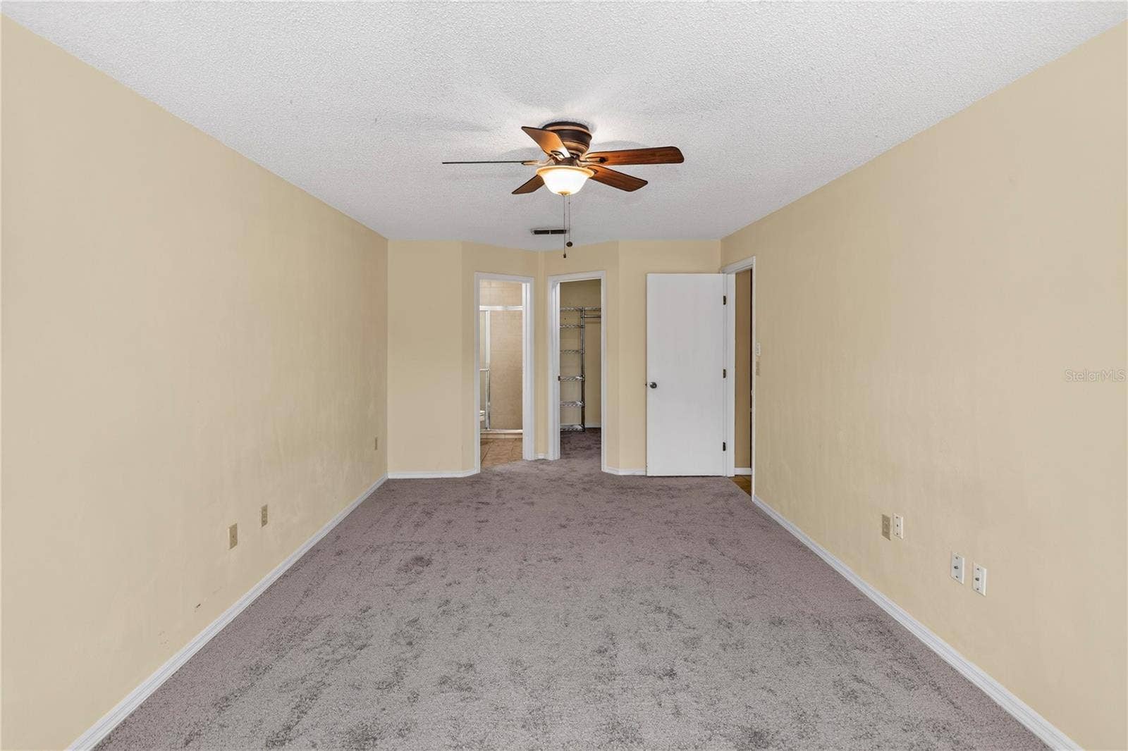 168 BERMUDA PETREL COURT, Daytona Beach, FL 32119 168 BERMUDA PETREL COURT, Daytona Beach, FL 32119