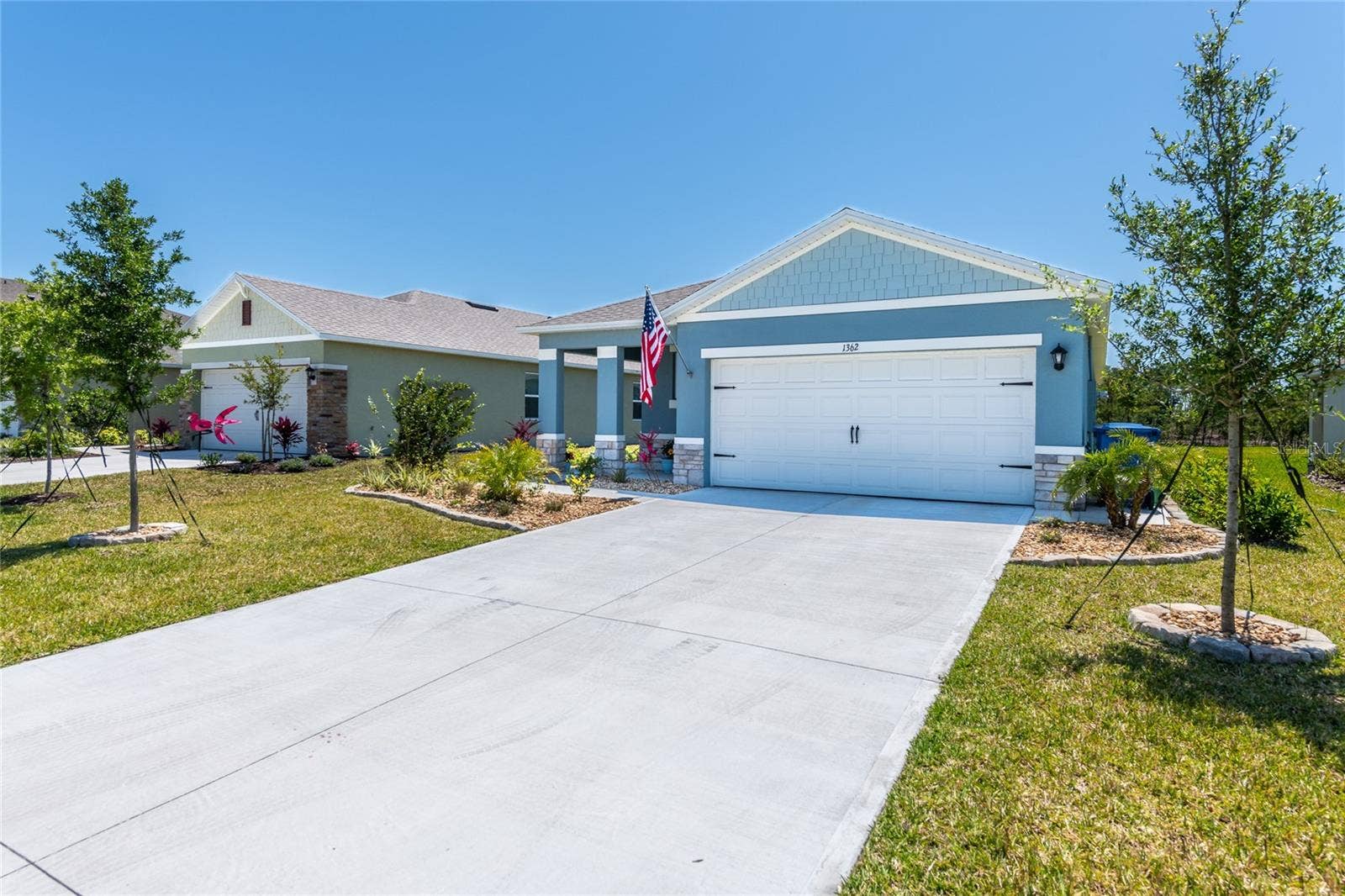 1362 CORK DRIVE, Ormond Beach, FL 32174 4 car driveway