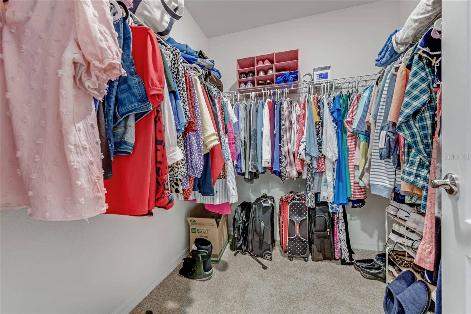 1362 CORK DRIVE, Ormond Beach, FL 32174 walk-in