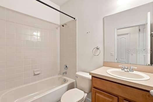 515 E VICTORIA TRAILS BOULEVARD, Deland, FL 32724 515 E VICTORIA TRAILS BOULEVARD, Deland, FL 32724