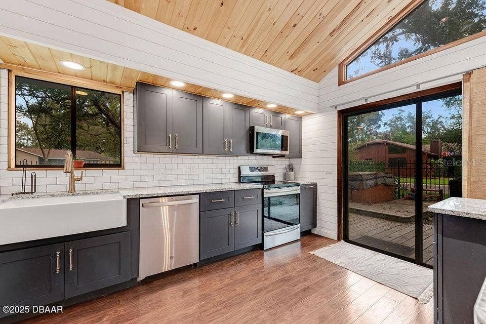 28 BAYMEADOW COURT, Ormond Beach, FL 32174