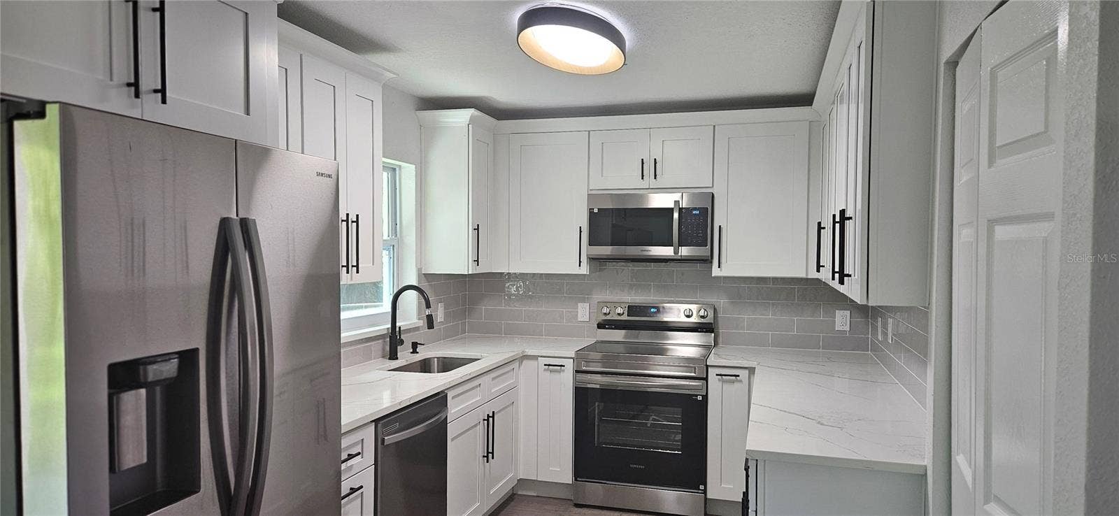501 LOOMIS TRAIL, Daytona Beach, FL 32114 501 LOOMIS TRAIL, Daytona Beach, FL 32114