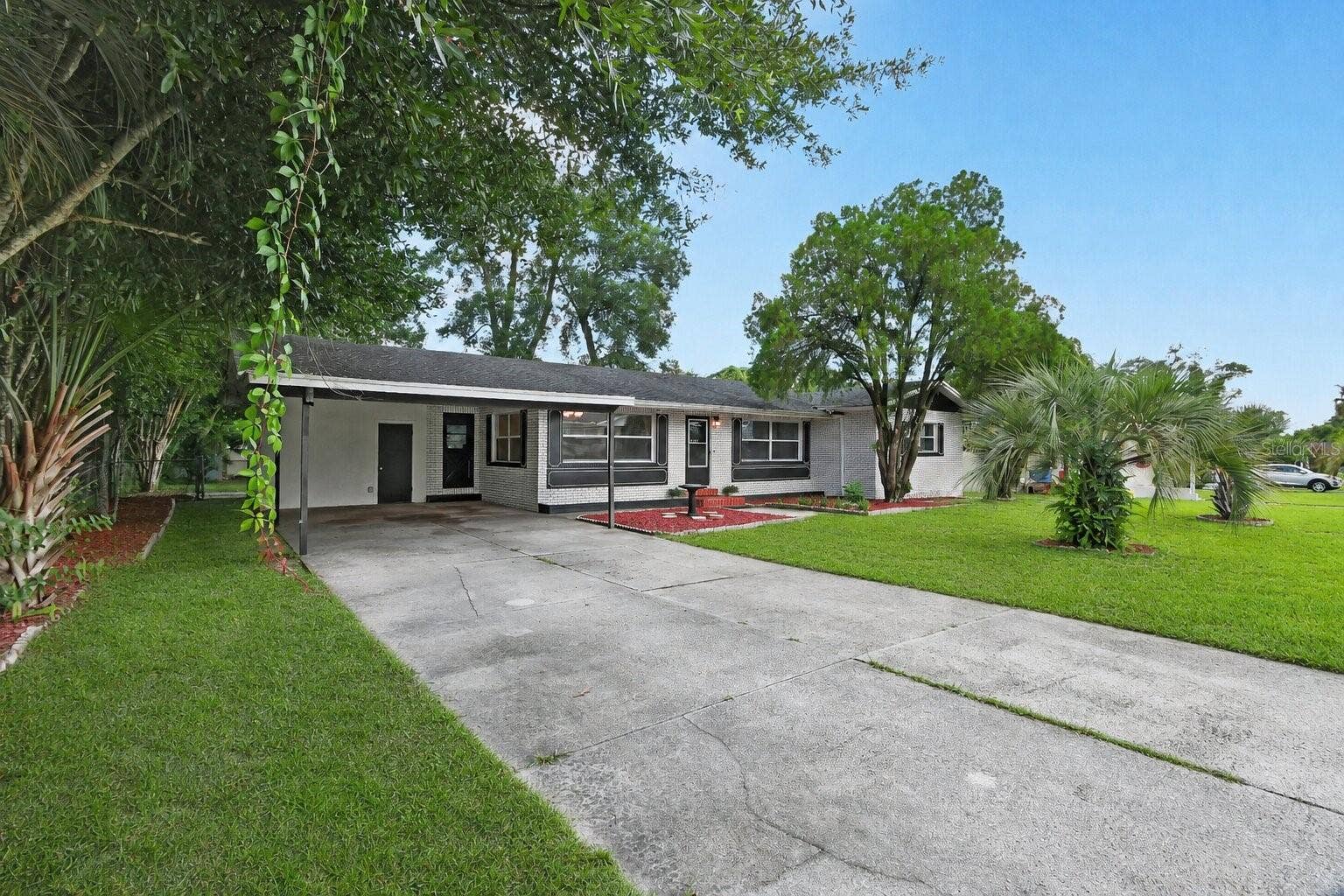 1502 STEVENS AVENUE, Deland, FL 32720