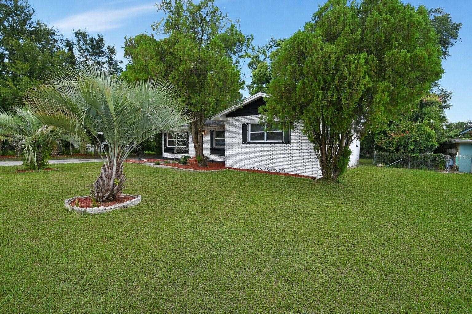 1502 STEVENS AVENUE, Deland, FL 32720