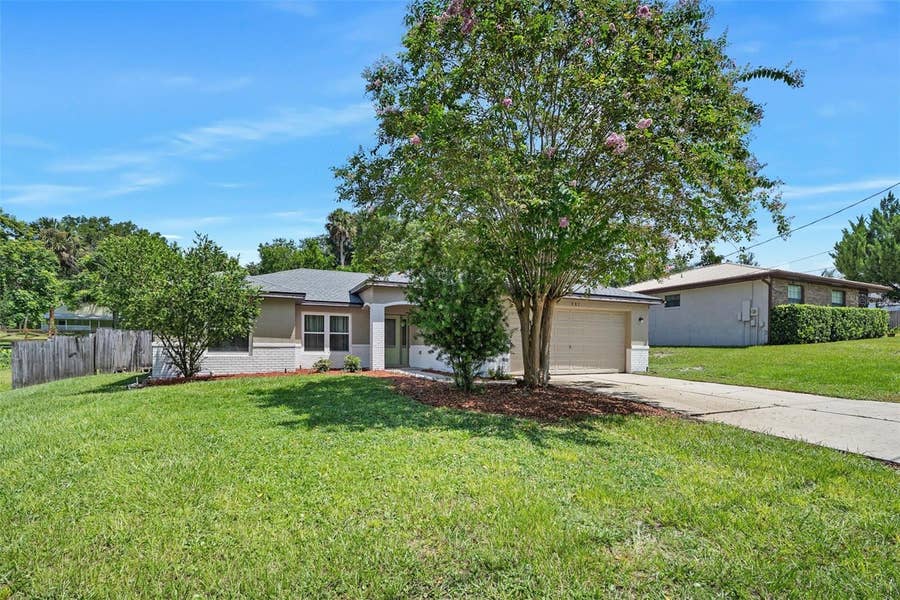 Property photo for 981 LAUREL OAKS LANE, Orange City, FL