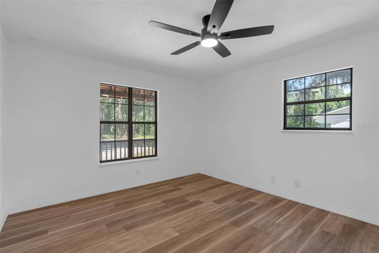 31018 COVE ROAD, Tavares, FL 32778 31018 COVE ROAD, Tavares, FL 32778