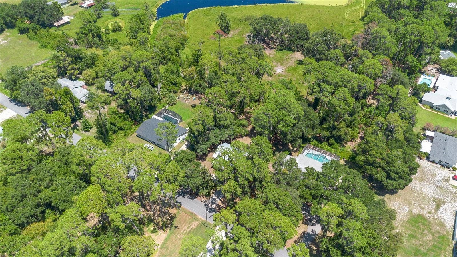 31018 COVE ROAD, Tavares, FL 32778 31018 COVE ROAD, Tavares, FL 32778
