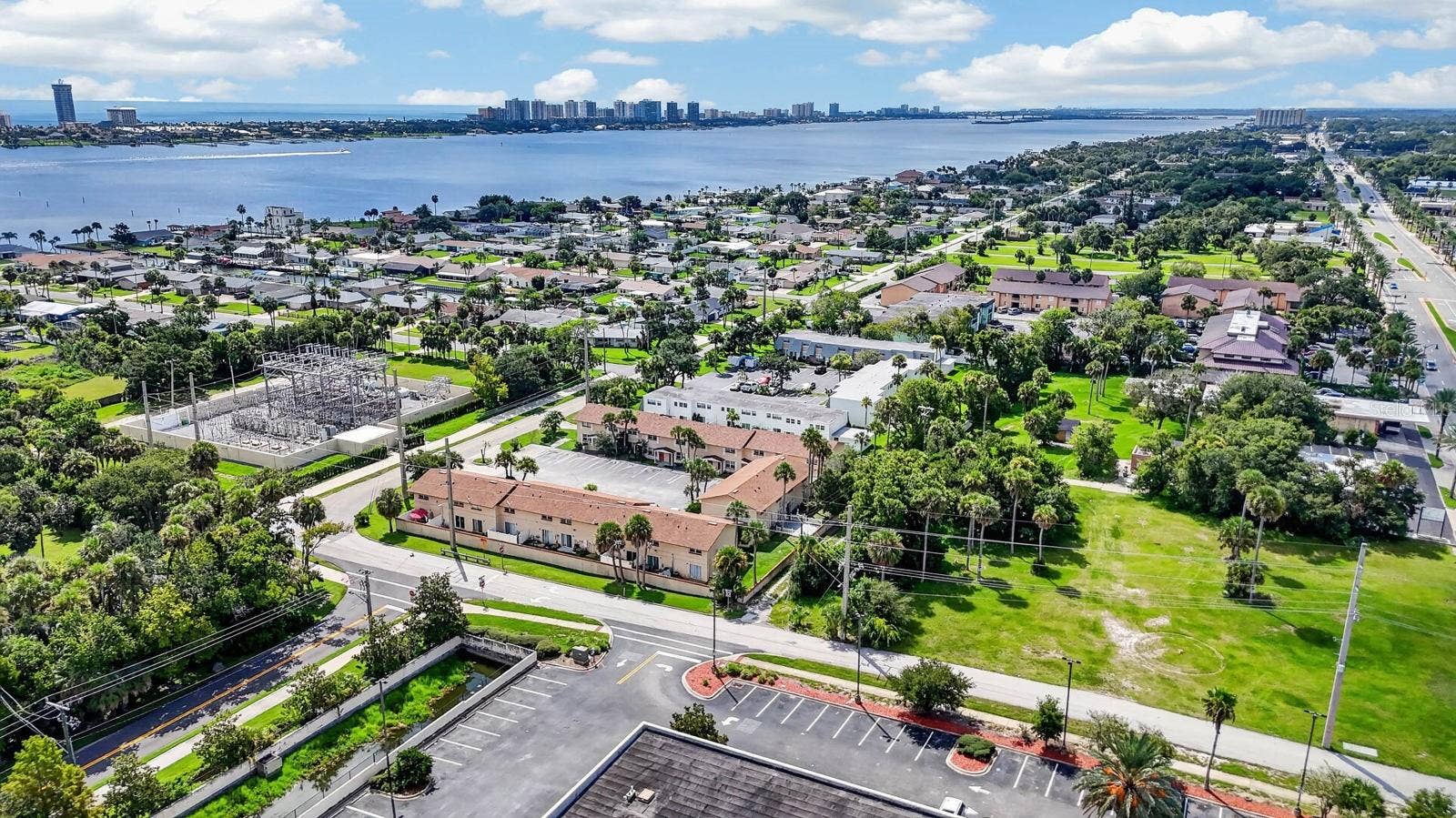 1600 S PALMETTO AVENUE, #114, South Daytona, FL 32119
