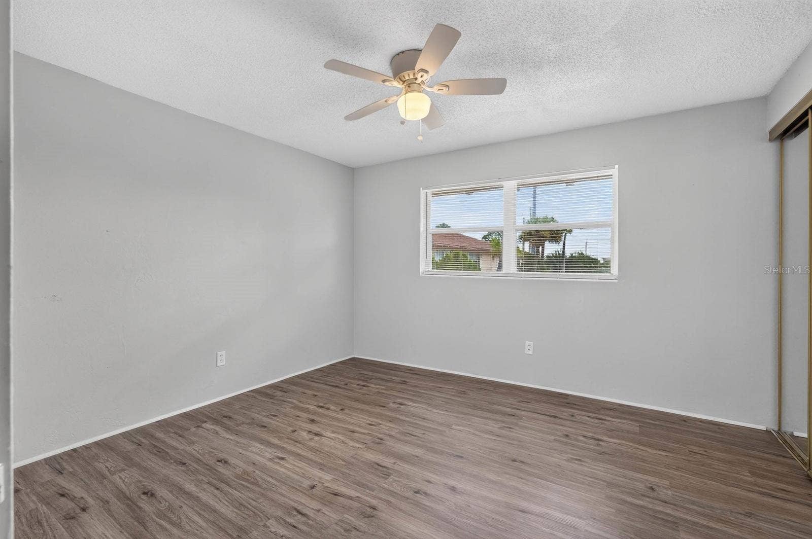 1600 S PALMETTO AVENUE, #114, South Daytona, FL 32119