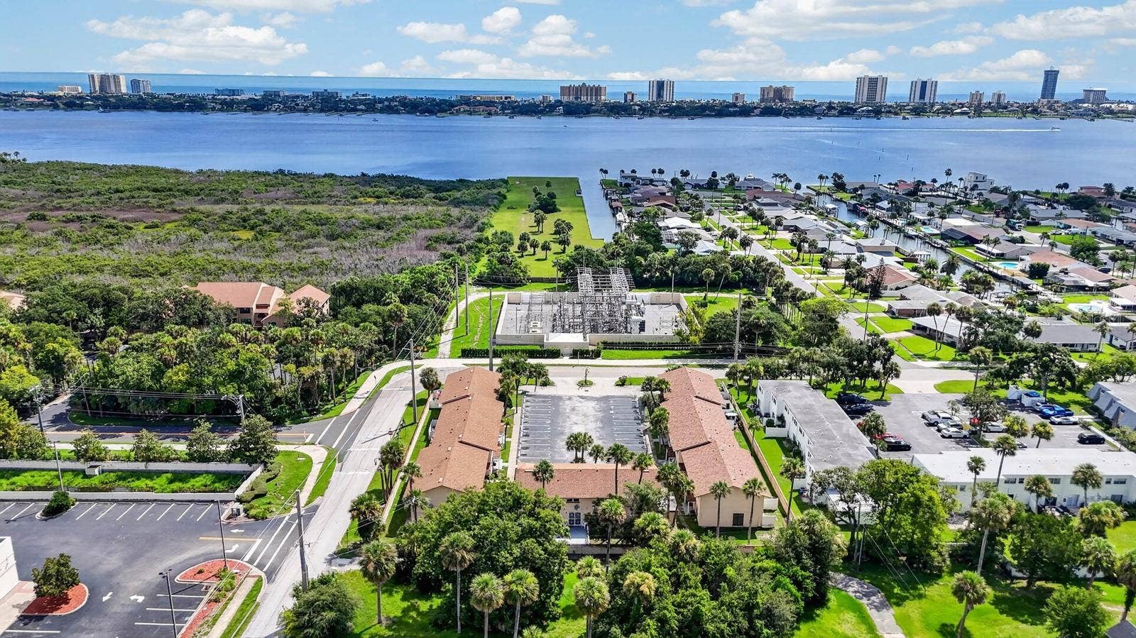 1600 S PALMETTO AVENUE, #114, South Daytona, FL 32119