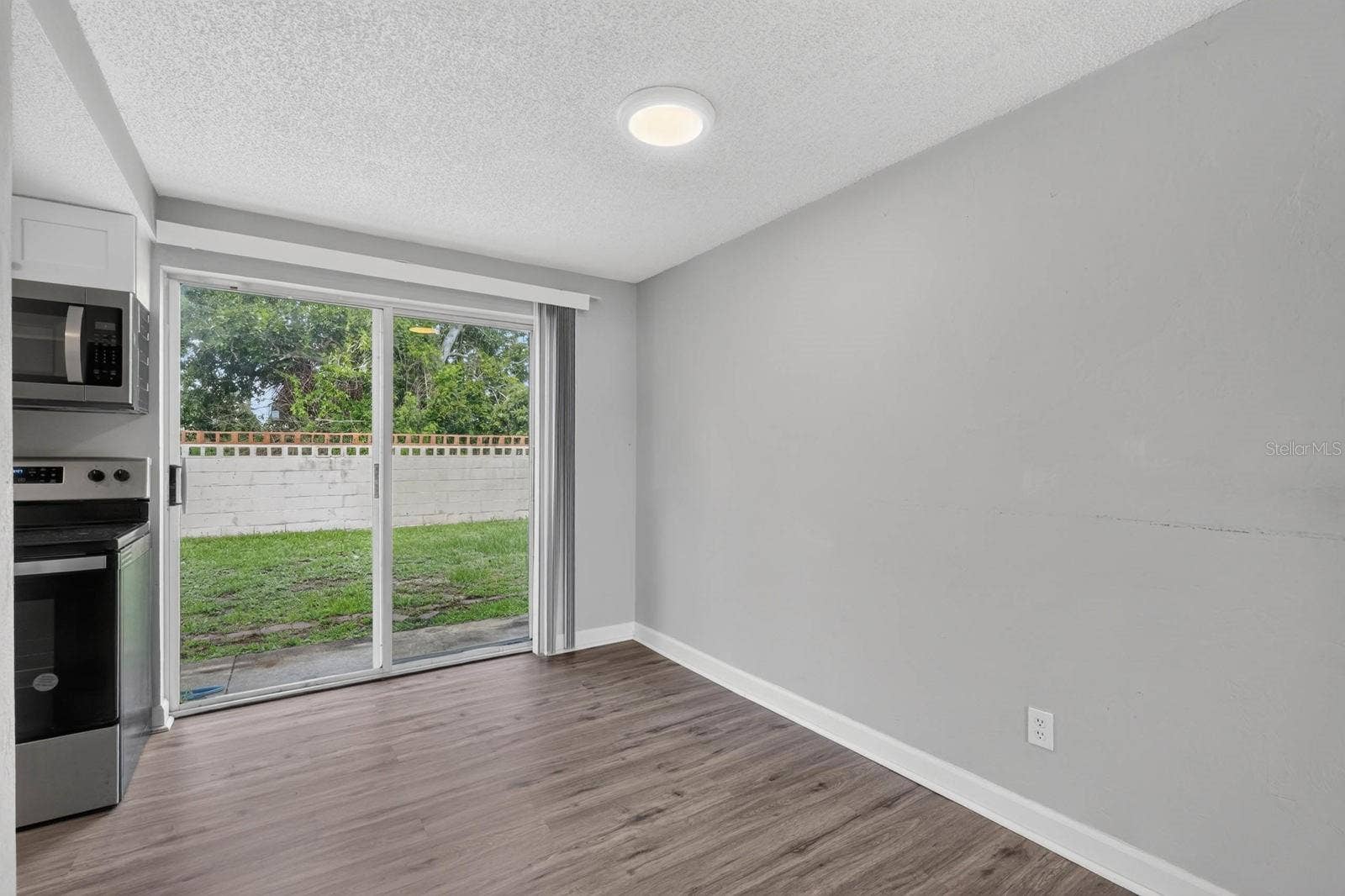 1600 S PALMETTO AVENUE, #114, South Daytona, FL 32119