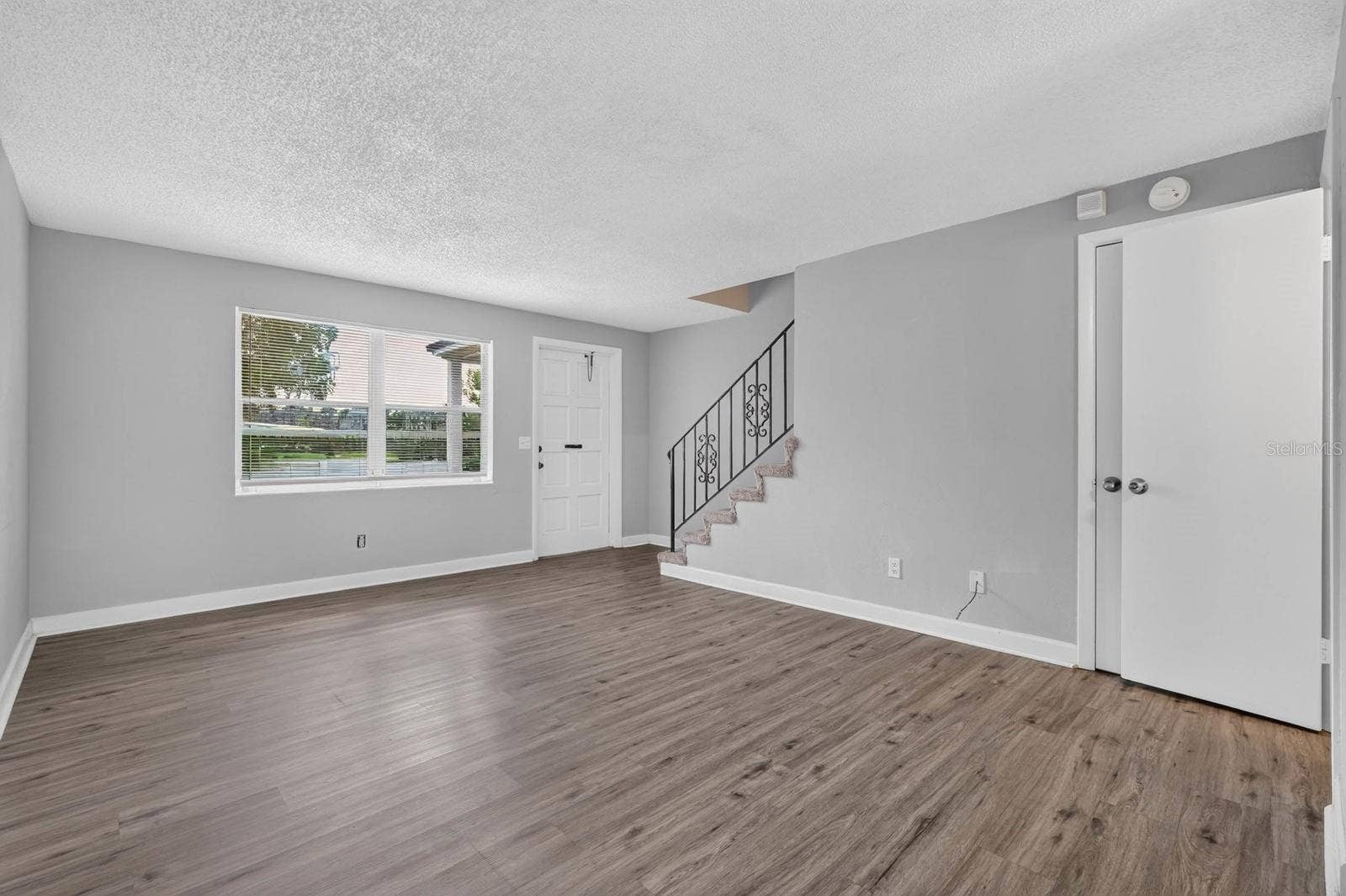 1600 S PALMETTO AVENUE, #114, South Daytona, FL 32119