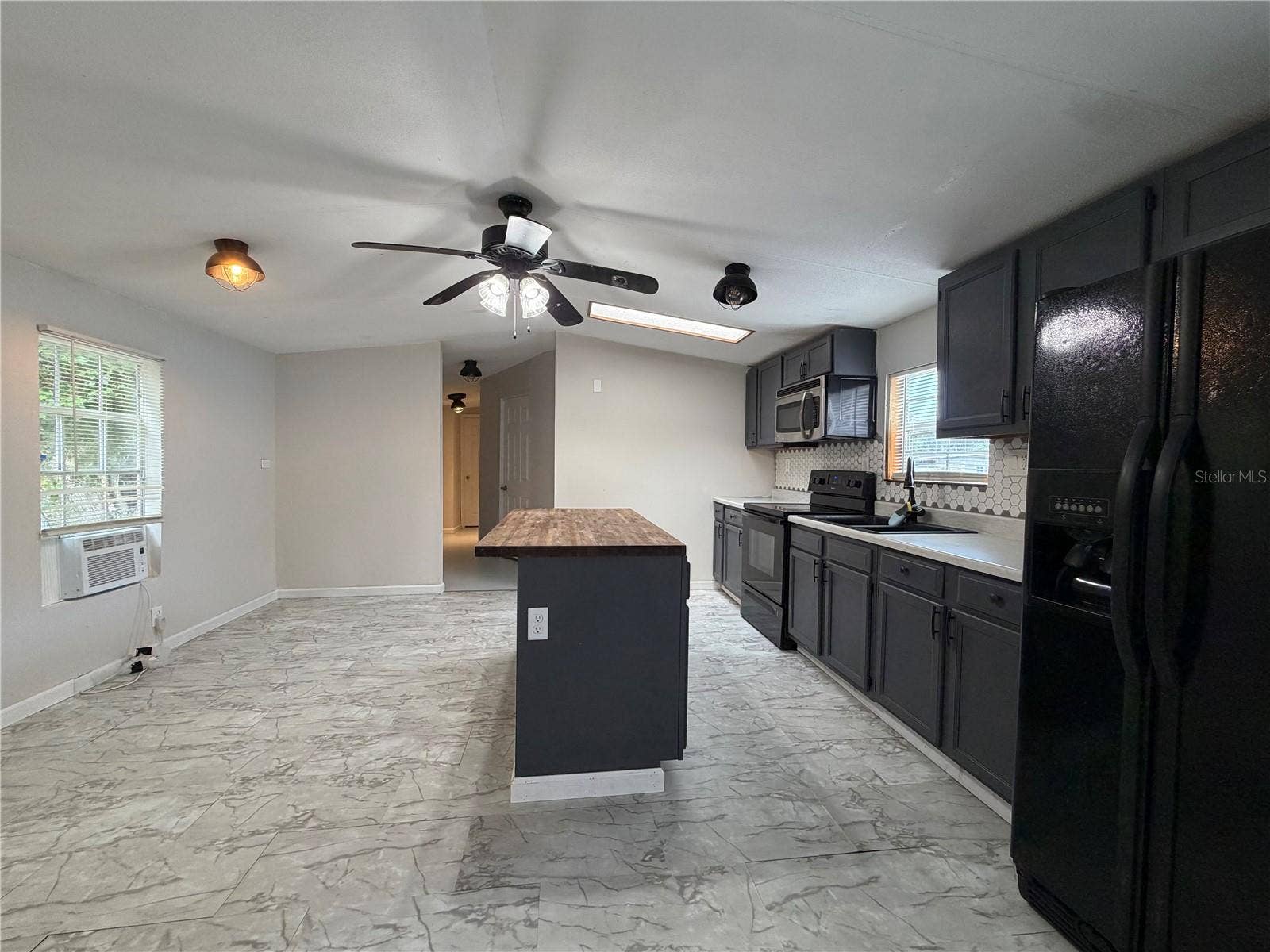 1133 AVENUE G, Ormond Beach, FL 32174 1133 AVENUE G, Ormond Beach, FL 32174