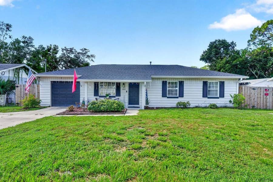 Property photo for 880 SEMINOLE AVENUE, Longwood, FL