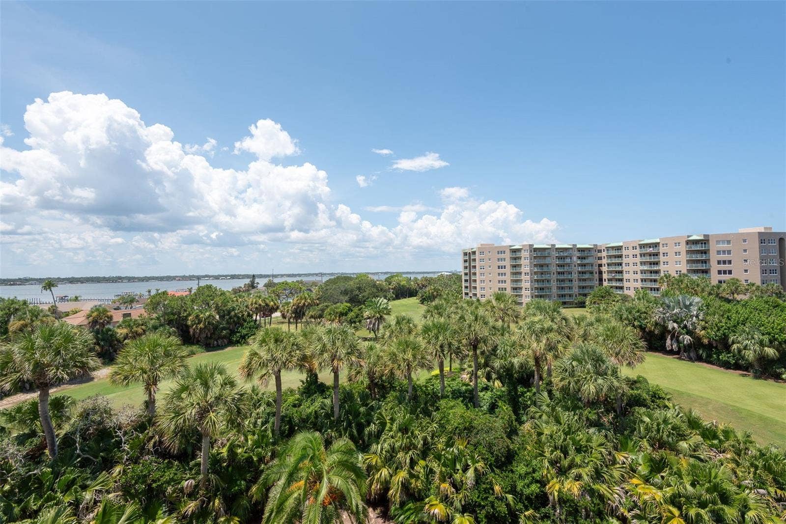 3 OCEANS WEST BOULEVARD, #5B4, Daytona Beach Shores, FL 32118 3 OCEANS WEST BOULEVARD, #5B4, Daytona Beach Shores, FL 32118
