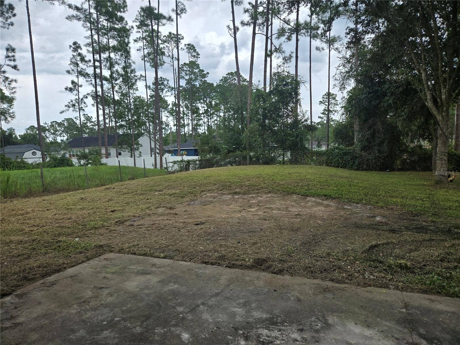 1715 9TH AVENUE, Deland, FL 32724 Back