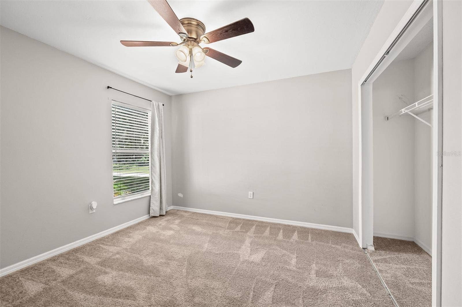 1031 E WALTS AVENUE, Deland, FL 32724