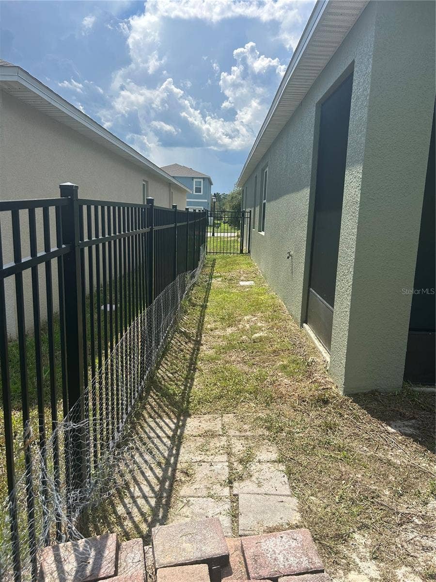 462 LIU LANE, Deland, FL 32724 462 LIU LANE, Deland, FL 32724