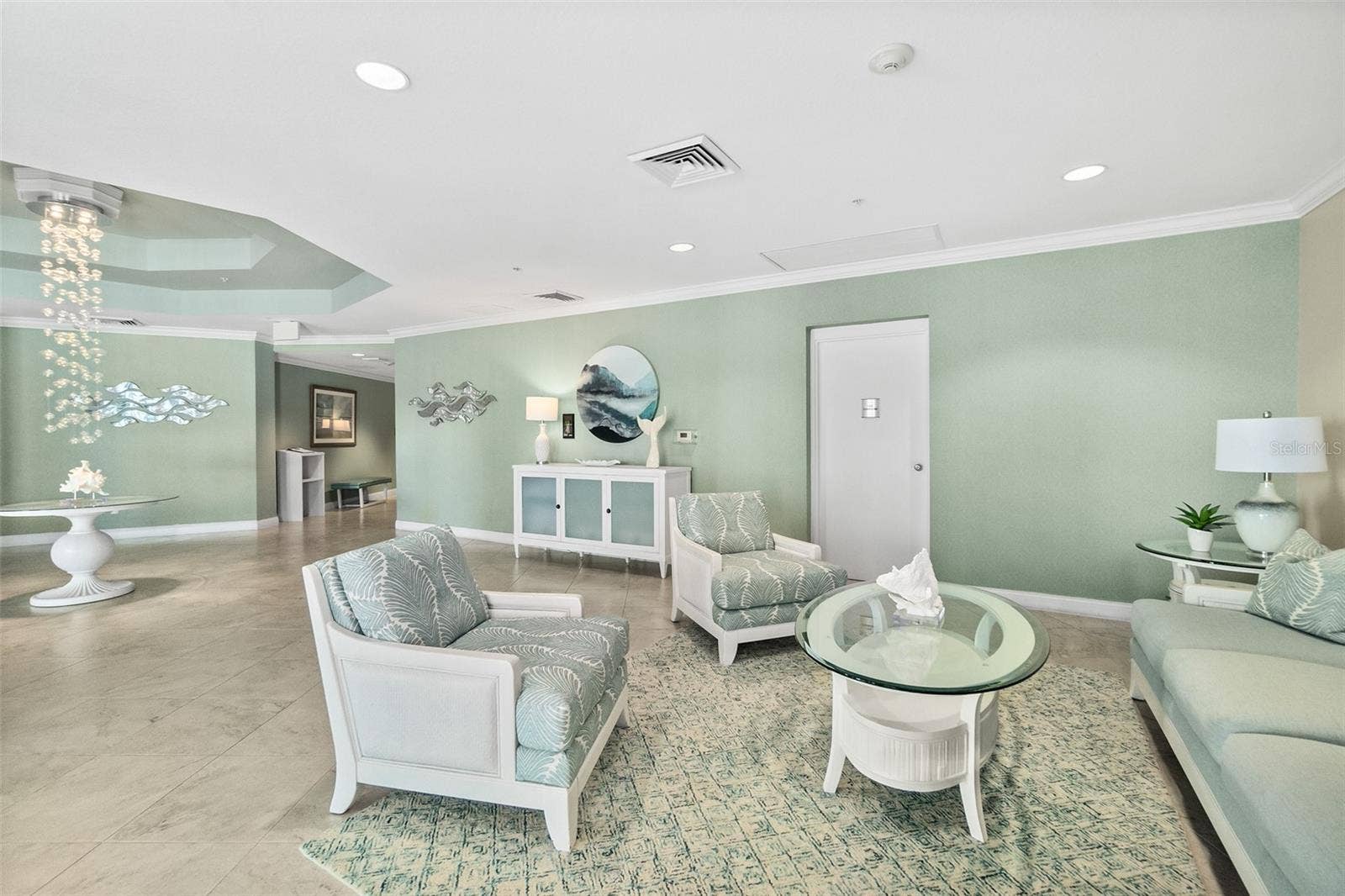 2 OCEANS WEST BOULEVARD, #103, Daytona Beach Shores, FL 32118