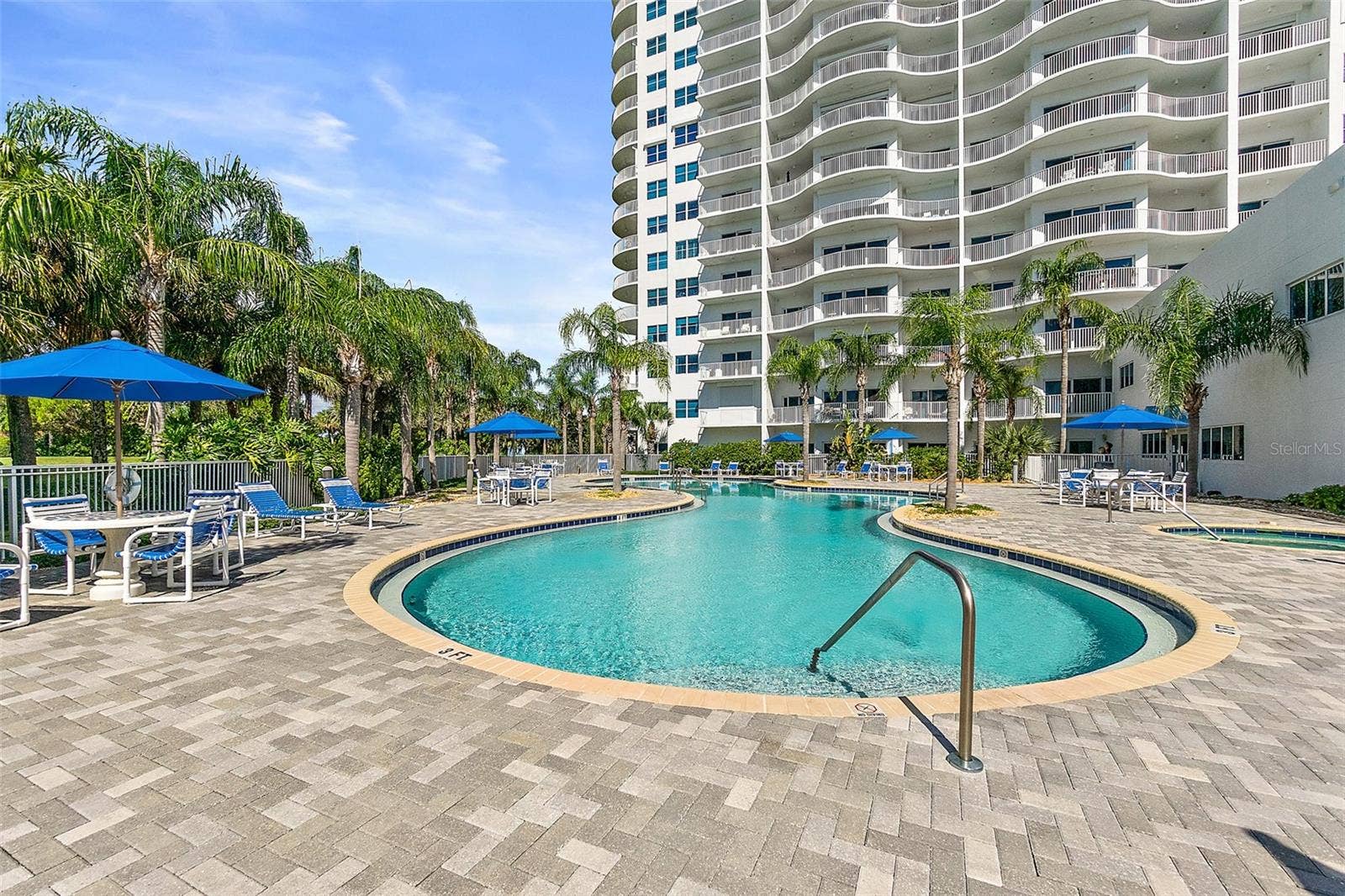 2 OCEANS WEST BOULEVARD, #103, Daytona Beach Shores, FL 32118