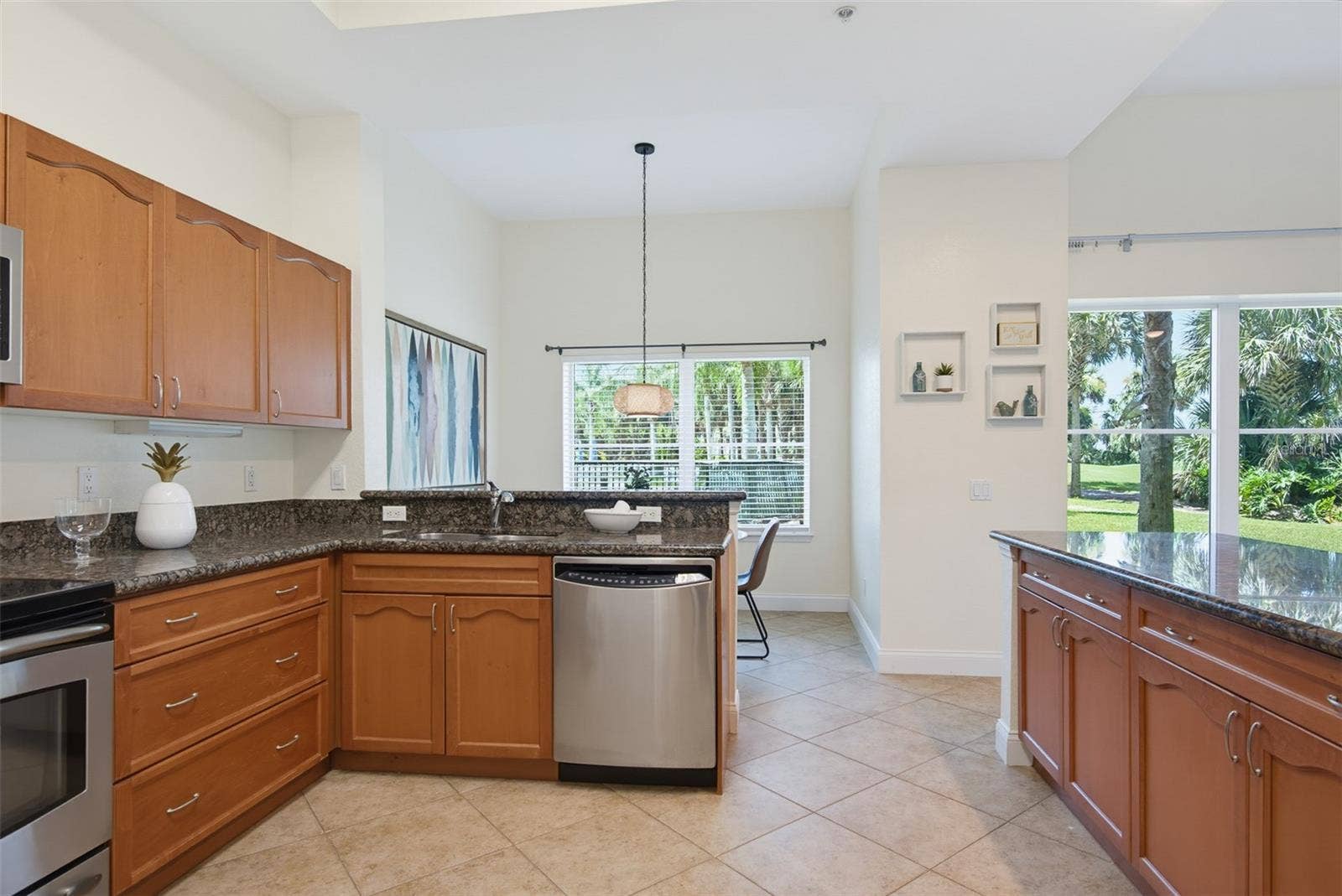 2 OCEANS WEST BOULEVARD, #103, Daytona Beach Shores, FL 32118