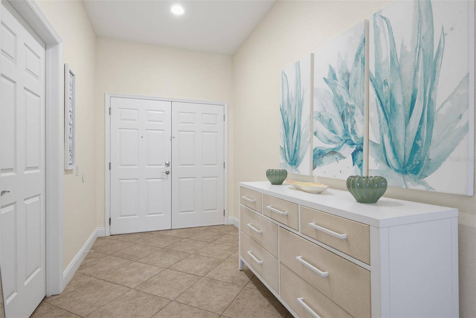 2 OCEANS WEST BOULEVARD, #103, Daytona Beach Shores, FL 32118