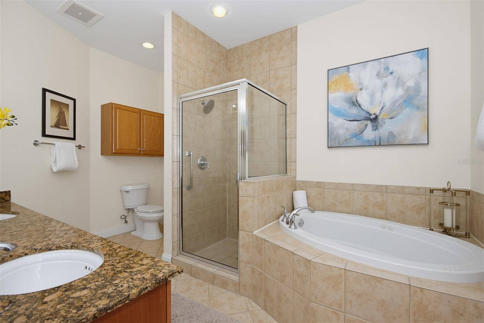 2 OCEANS WEST BOULEVARD, #103, Daytona Beach Shores, FL 32118