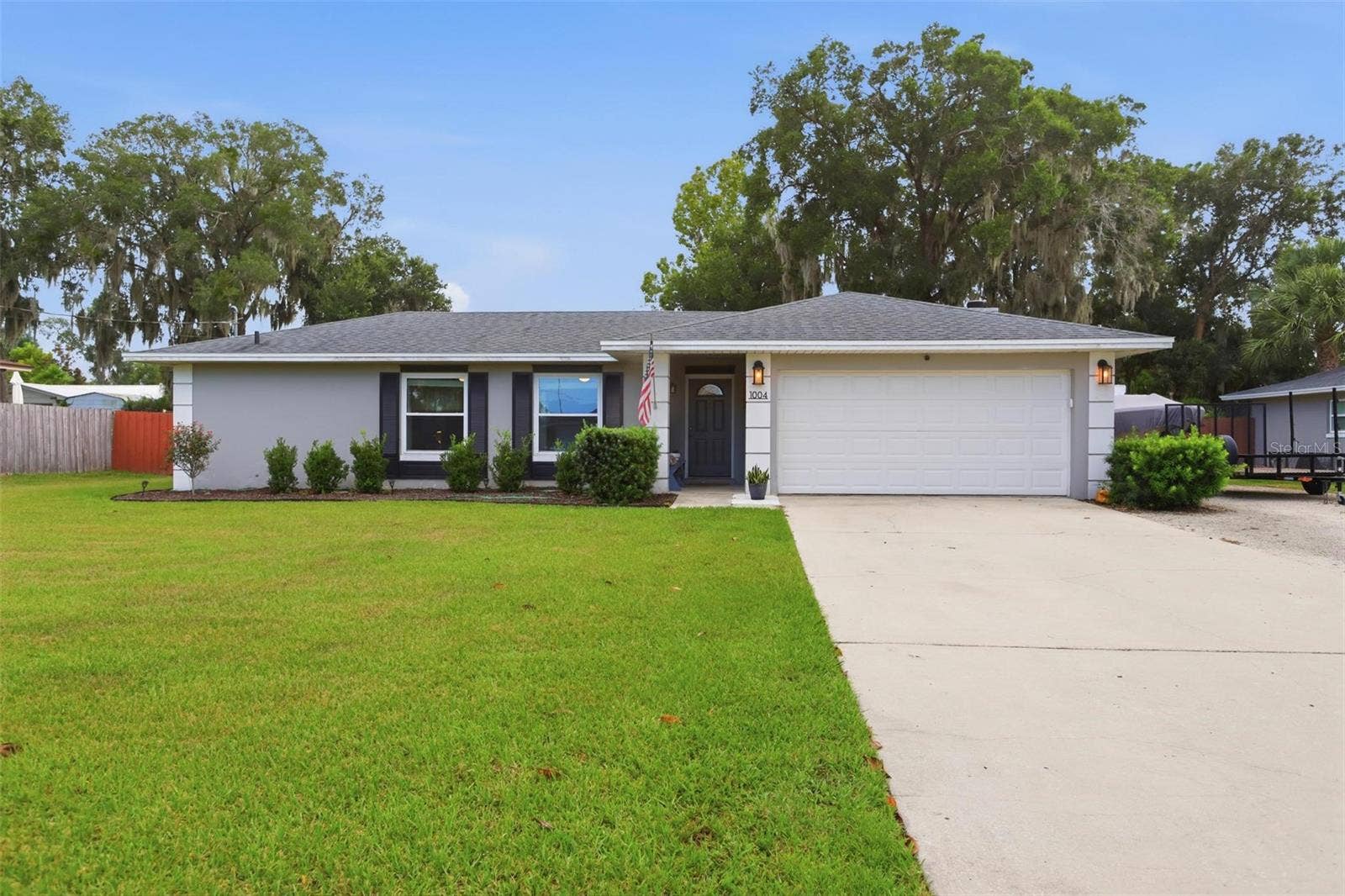 1004 CRESCENT PARKWAY, Deland, FL 32720