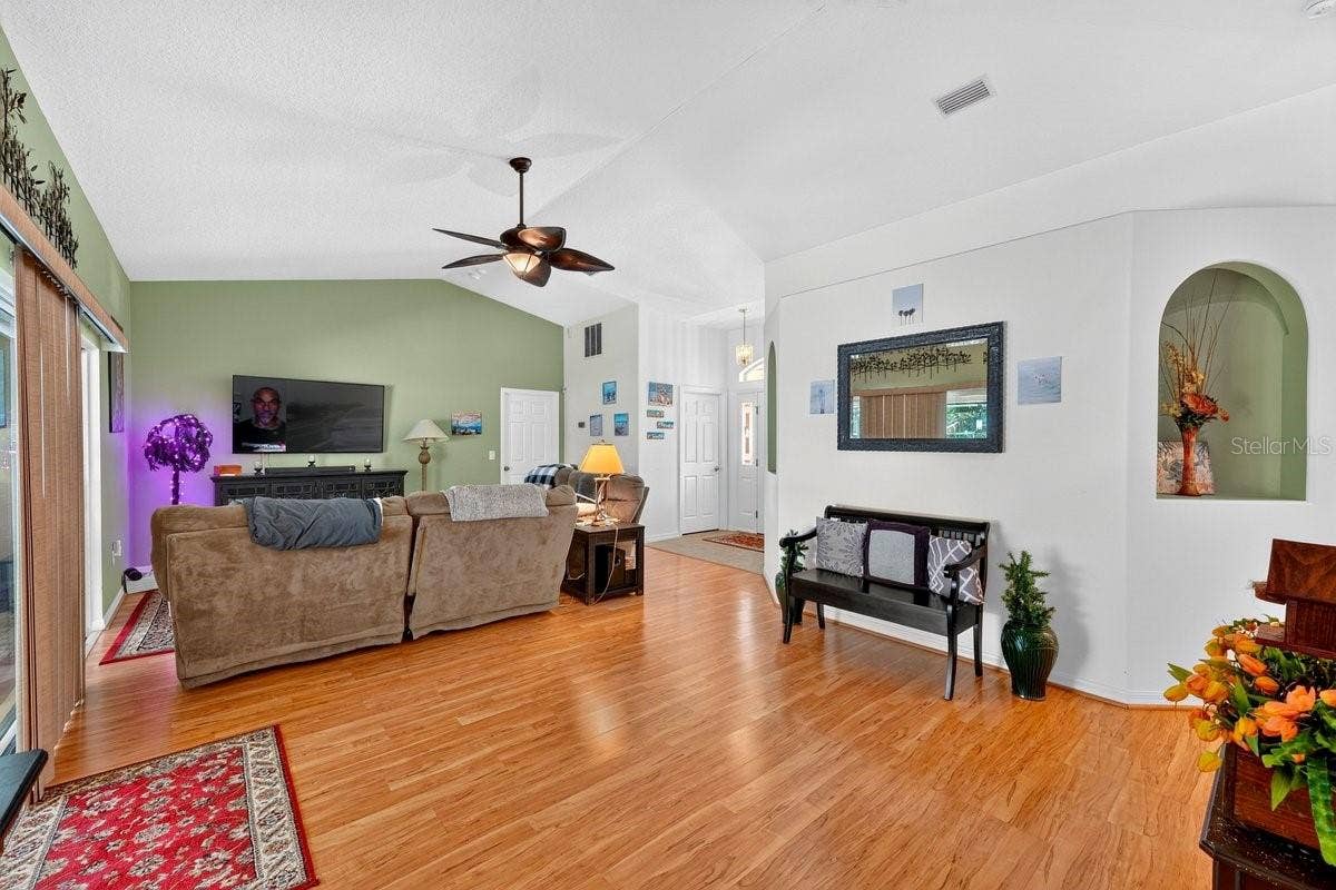 15 PINE CEDAR DRIVE, Palm Coast, FL 32164 15 PINE CEDAR DRIVE, Palm Coast, FL 32164