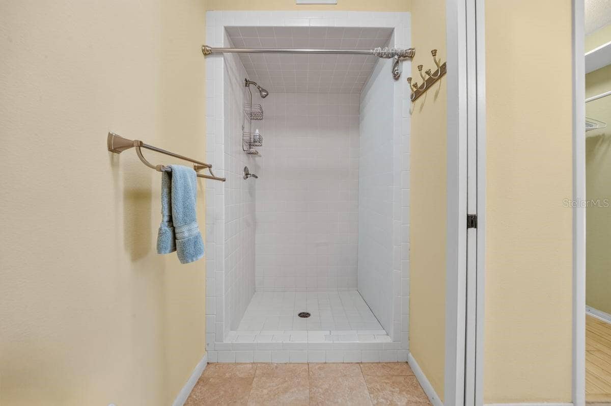11 INDIAN TRAIL, Ormond Beach, FL 32174 11 INDIAN TRAIL, Ormond Beach, FL 32174