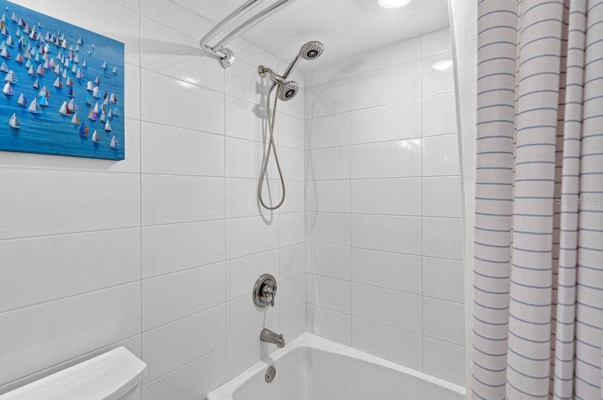 3797 S ATLANTIC AVENUE, #202, Daytona Beach Shores, FL 32118 Guest Bathroom