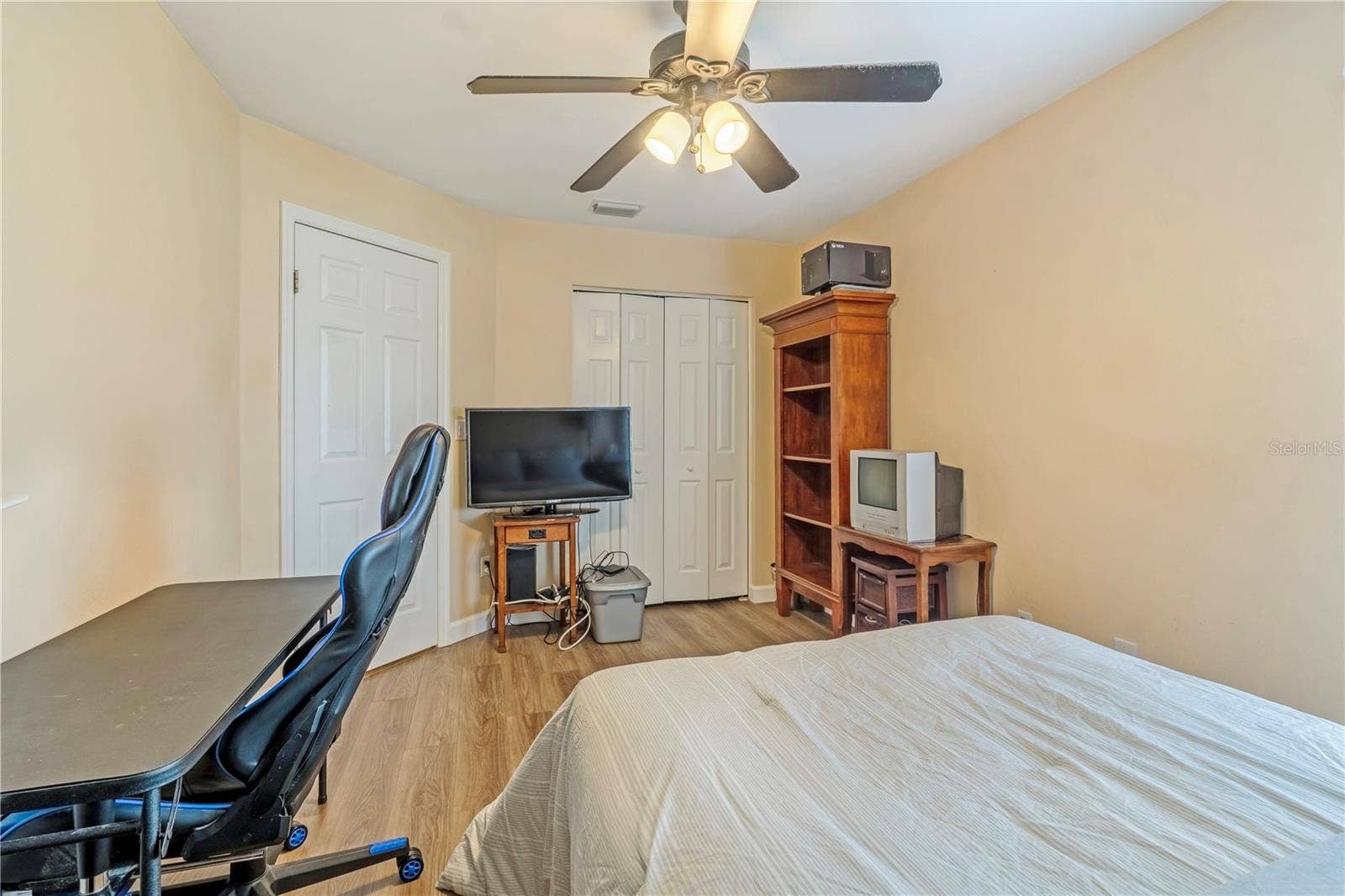 150 BLUE HERON DRIVE, #B, Daytona Beach, FL 32119 150 BLUE HERON DRIVE, #B, Daytona Beach, FL 32119