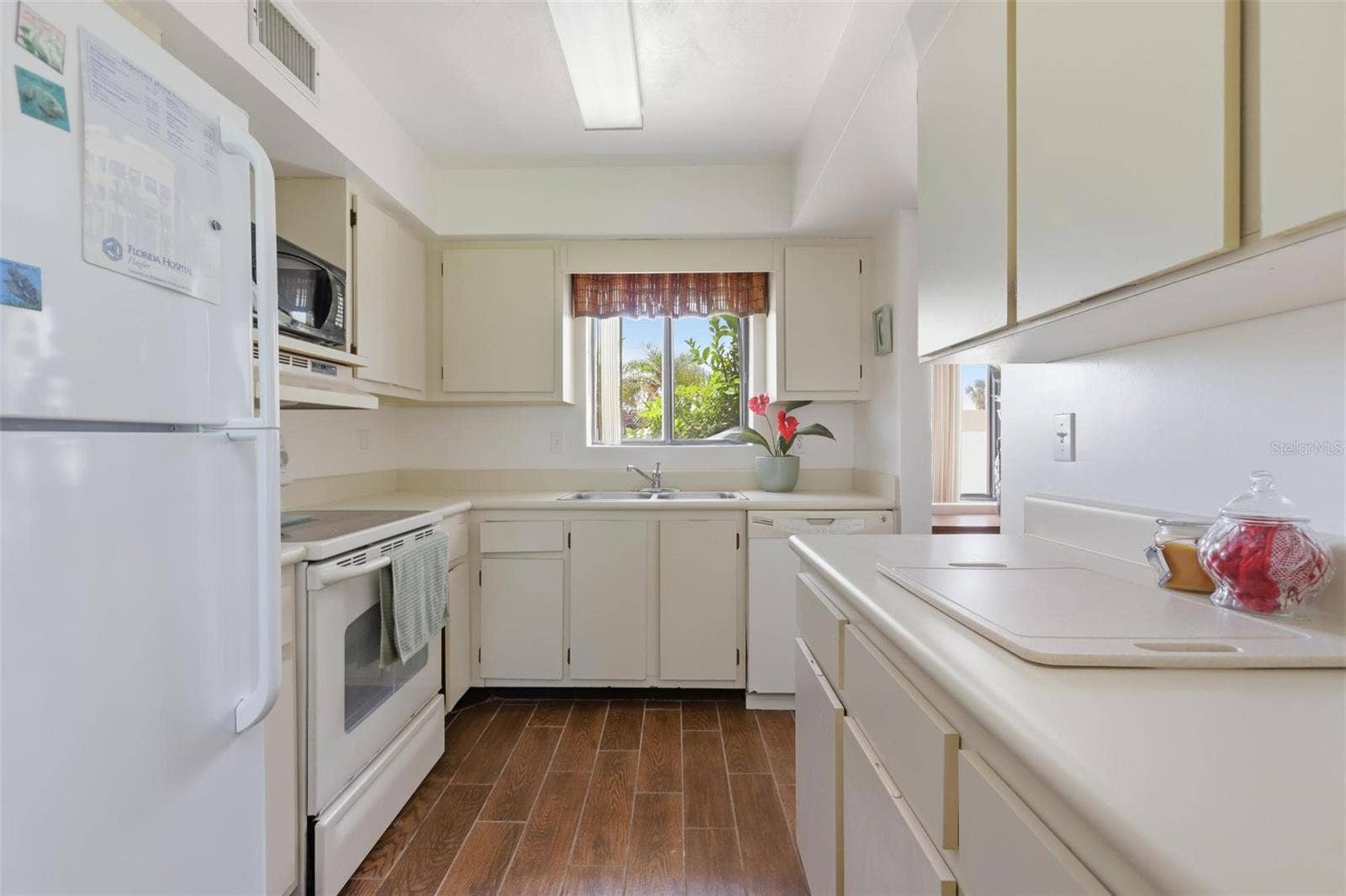 2860 OCEAN SHORE BOULEVARD, #1010, Ormond By The Sea, FL 32176