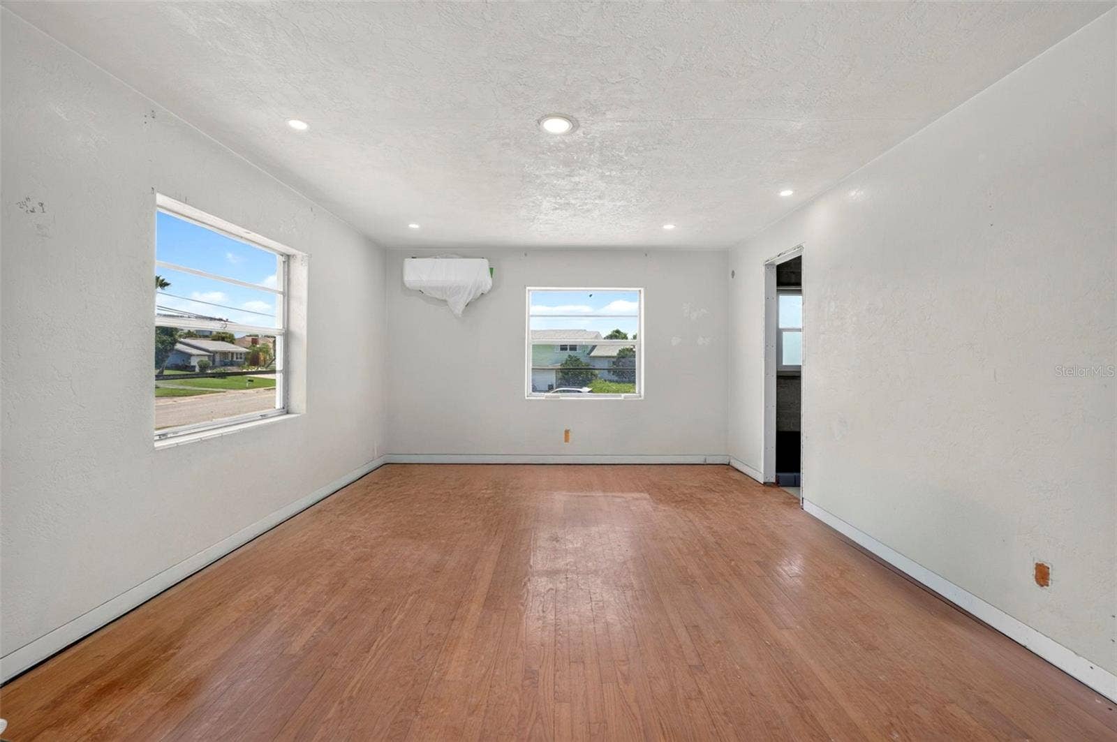 2314 S PENINSULA DRIVE, Daytona Beach, FL 32118 2314 S PENINSULA DRIVE, Daytona Beach, FL 32118