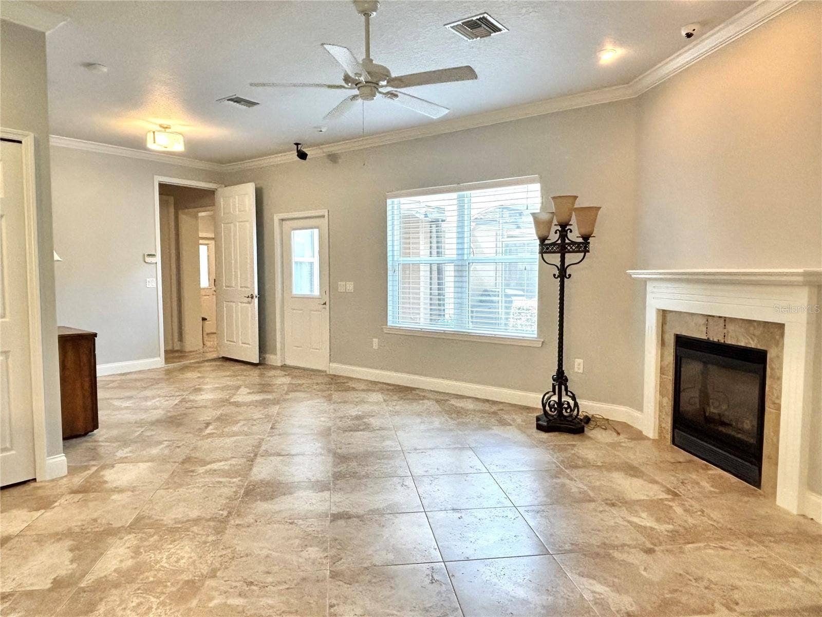 1701 TIMBER EDGE DRIVE, Deland, FL 32724 In-law Apartment Living room