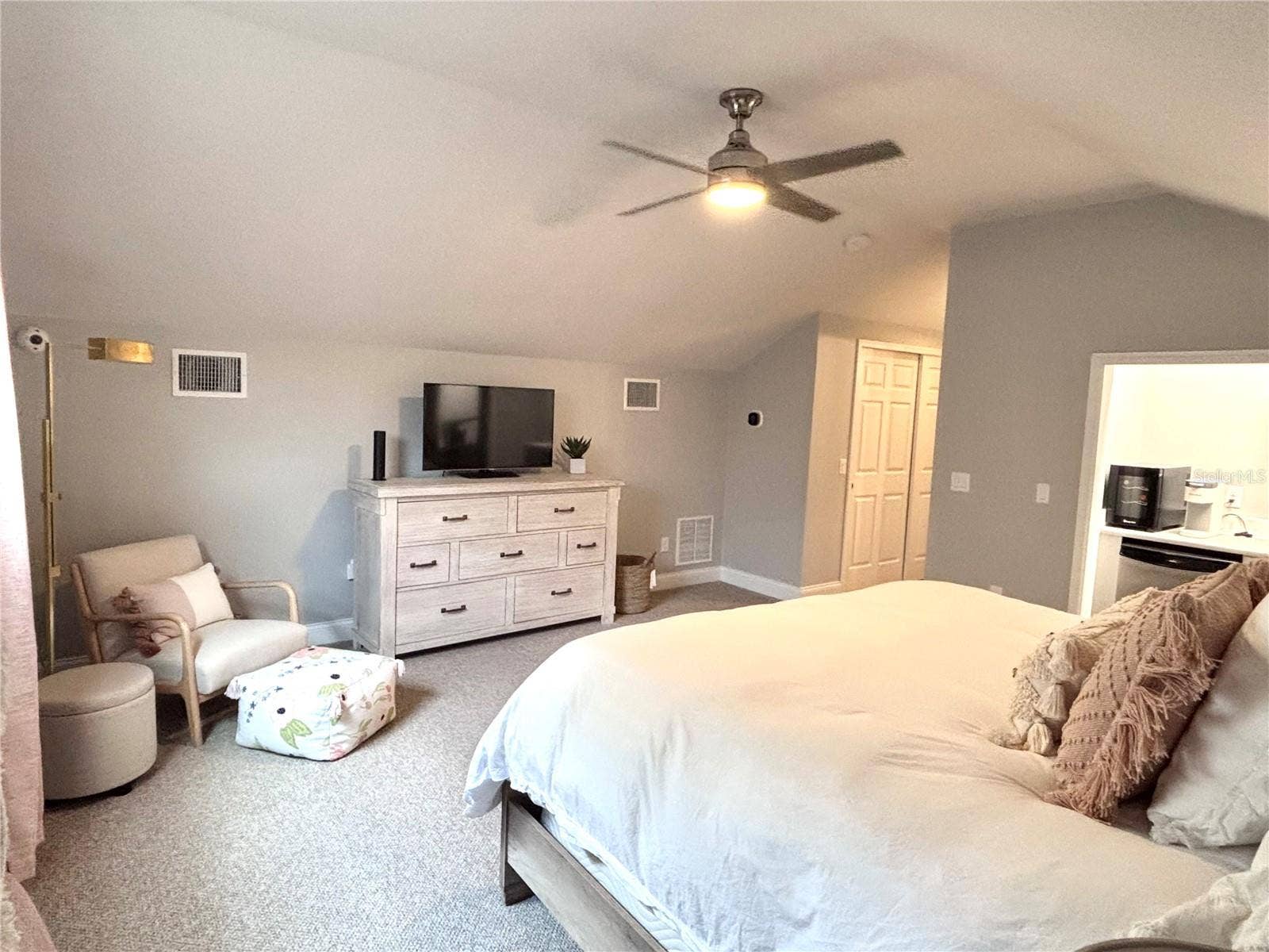 1701 TIMBER EDGE DRIVE, Deland, FL 32724 Upstairs Suite