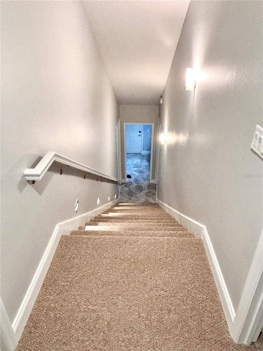 1701 TIMBER EDGE DRIVE, Deland, FL 32724 From upstairs suite looking down