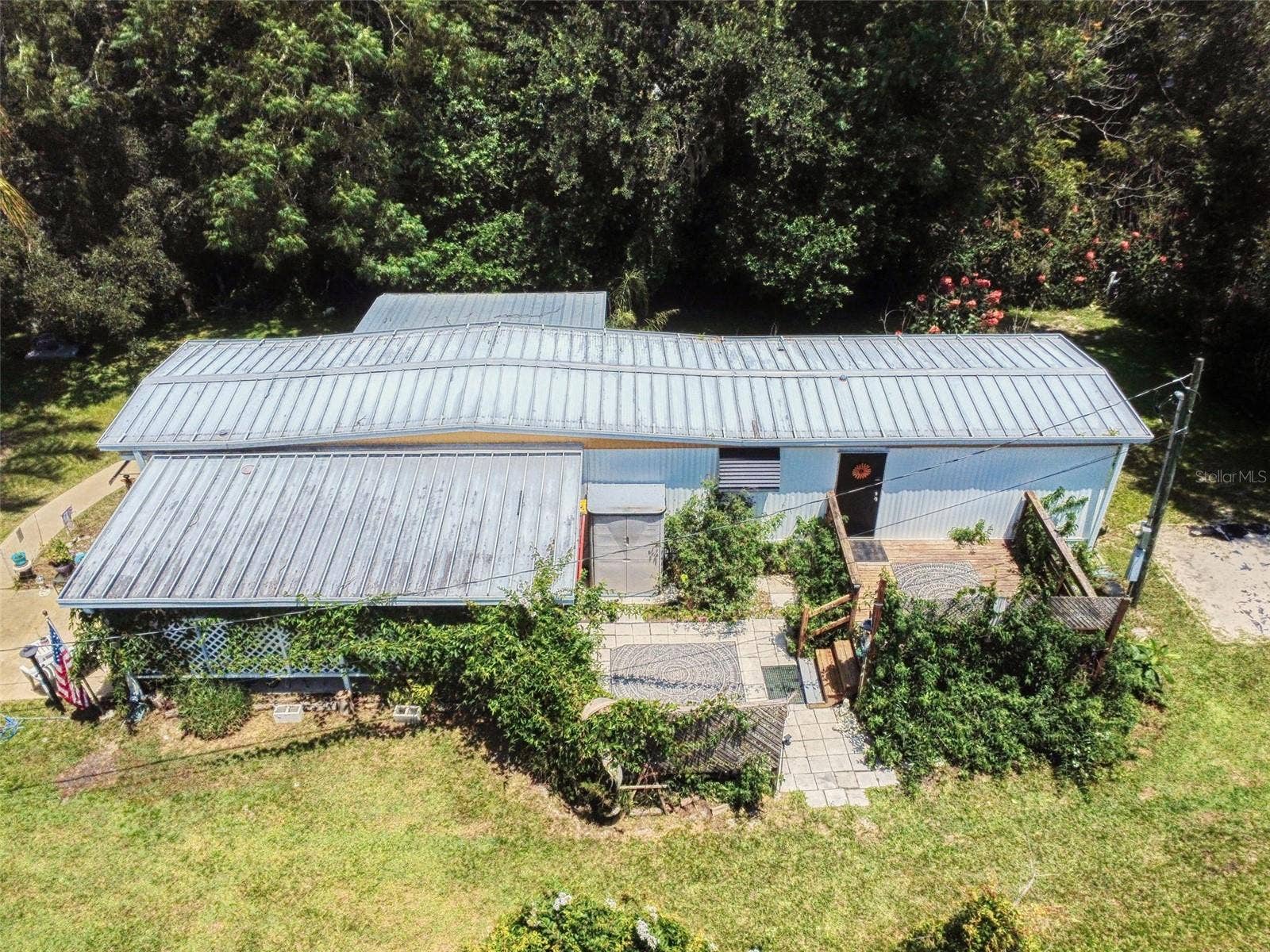 221 EVERGREEN TERRACE, Deland, FL 32724 221 EVERGREEN TERRACE, Deland, FL 32724