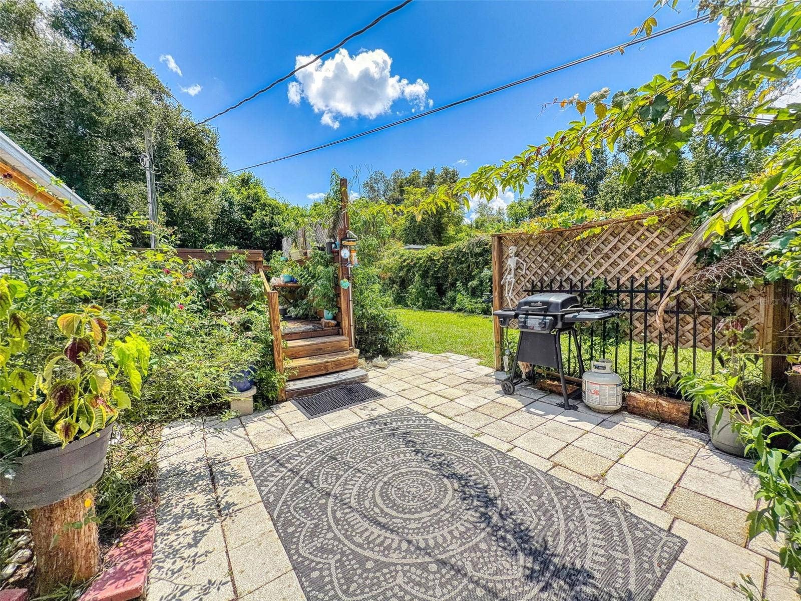 221 EVERGREEN TERRACE, Deland, FL 32724 221 EVERGREEN TERRACE, Deland, FL 32724