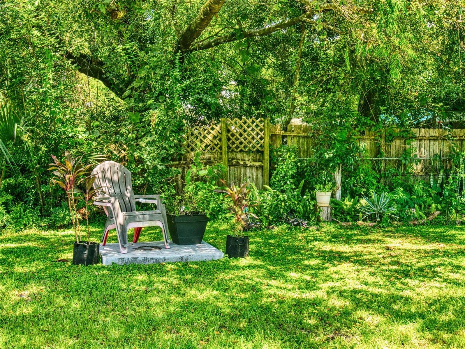 221 EVERGREEN TERRACE, Deland, FL 32724 221 EVERGREEN TERRACE, Deland, FL 32724