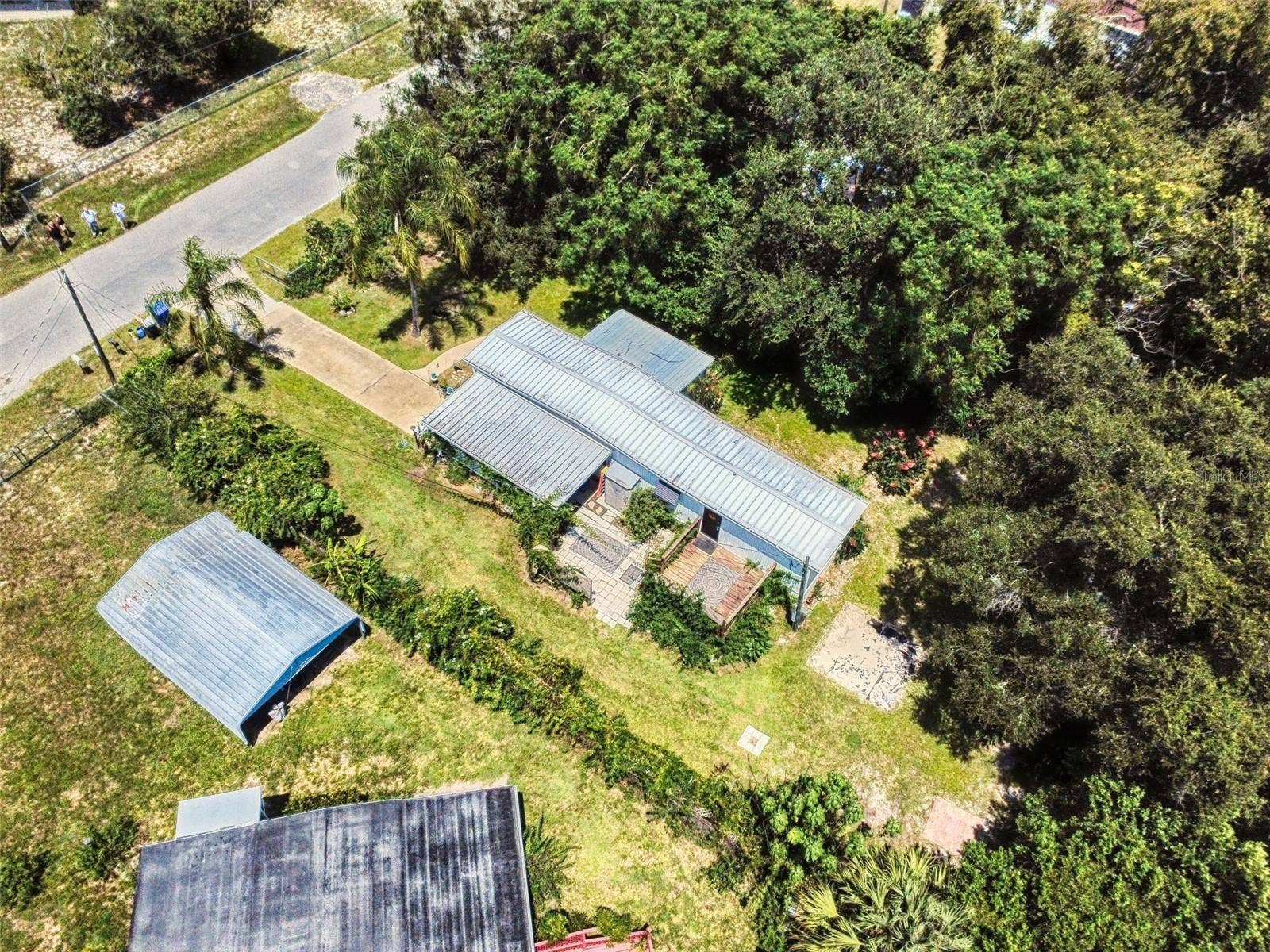 221 EVERGREEN TERRACE, Deland, FL 32724 221 EVERGREEN TERRACE, Deland, FL 32724