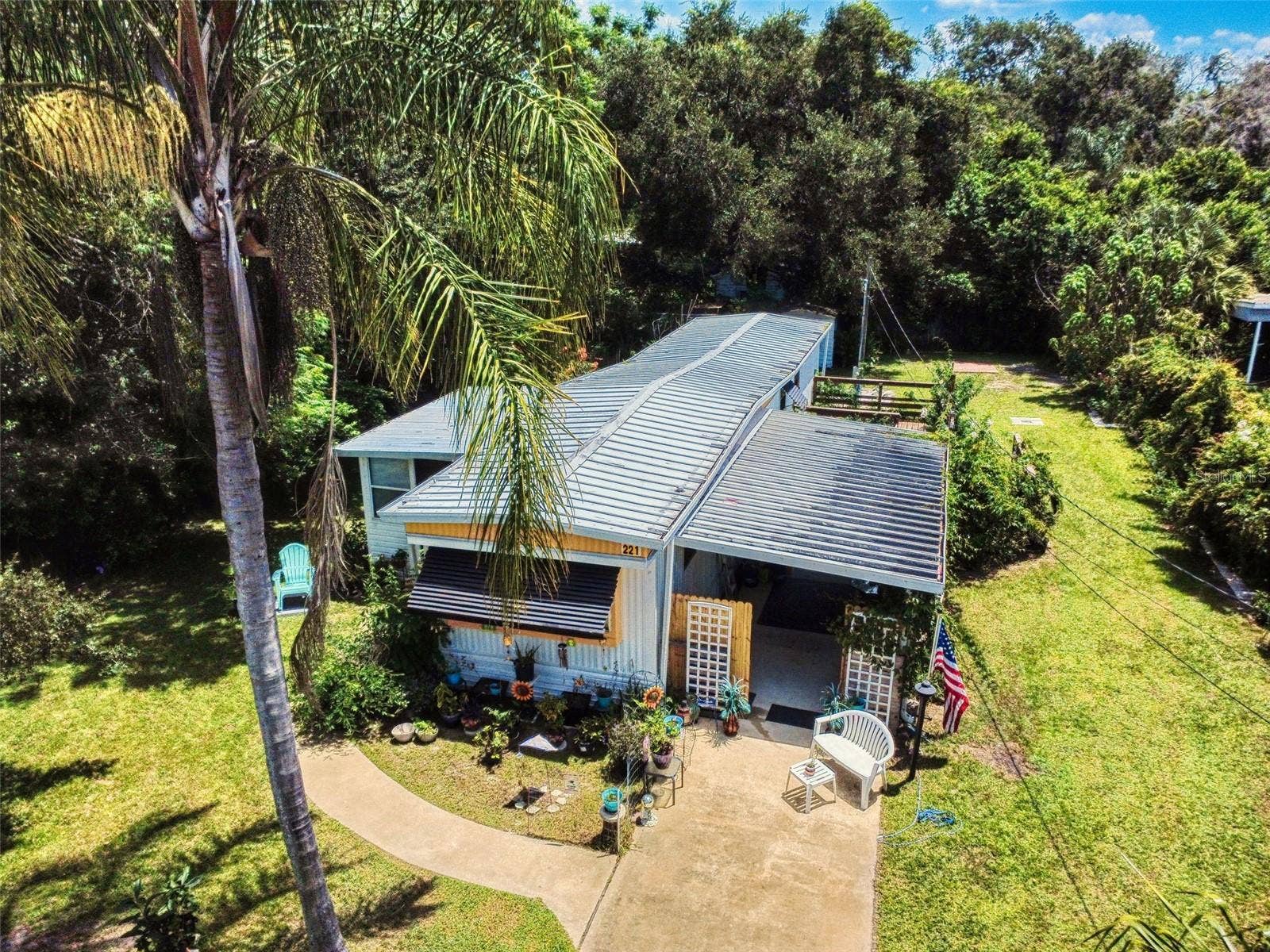 221 EVERGREEN TERRACE, Deland, FL 32724 221 EVERGREEN TERRACE, Deland, FL 32724