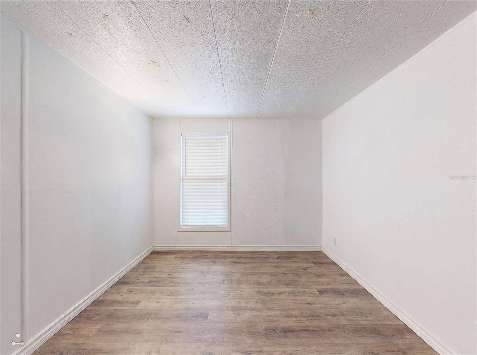 221 EVERGREEN TERRACE, Deland, FL 32724 Primary Bedroom