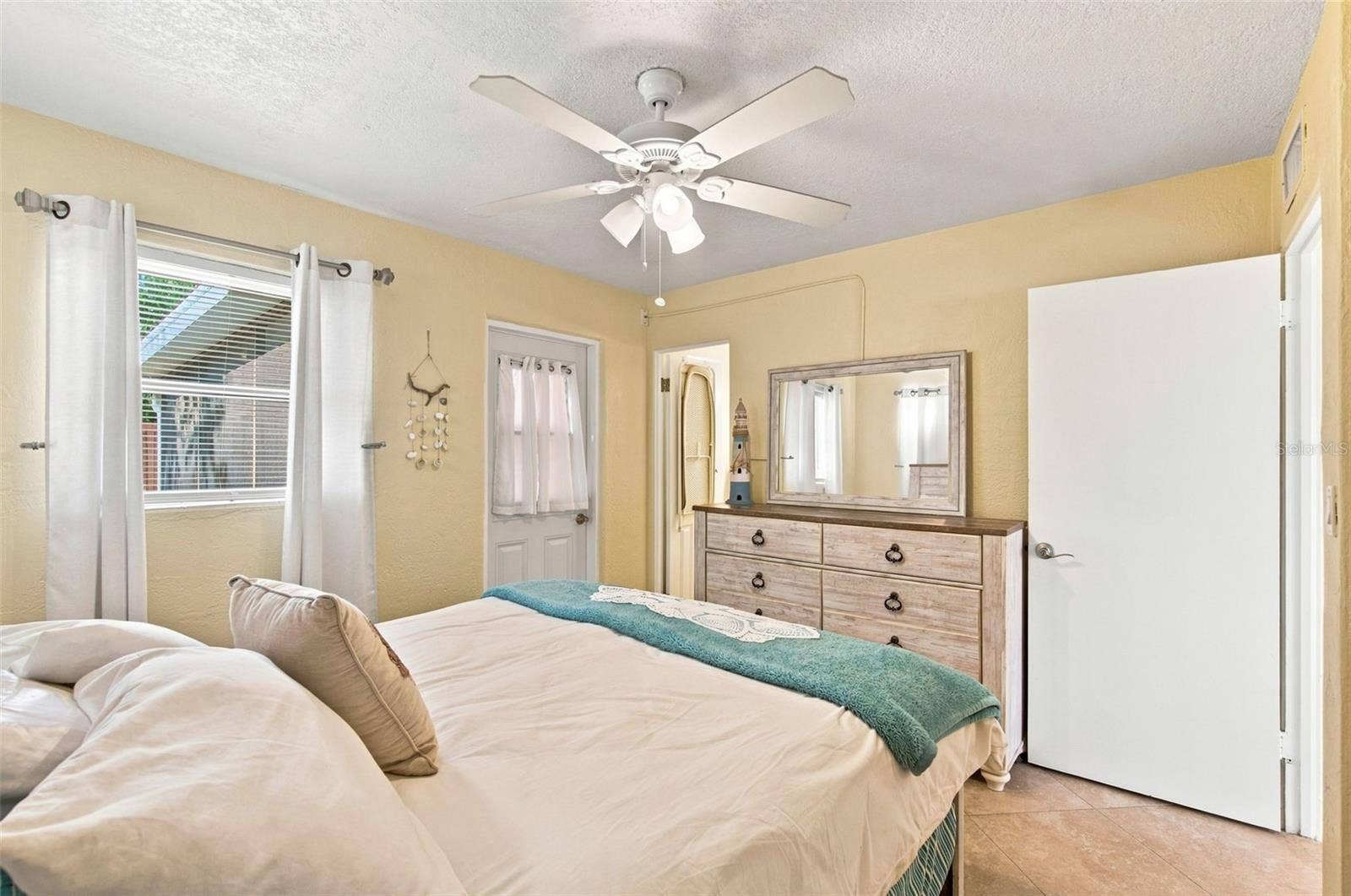 414 FLUSHING AVENUE, Daytona Beach, FL 32118
