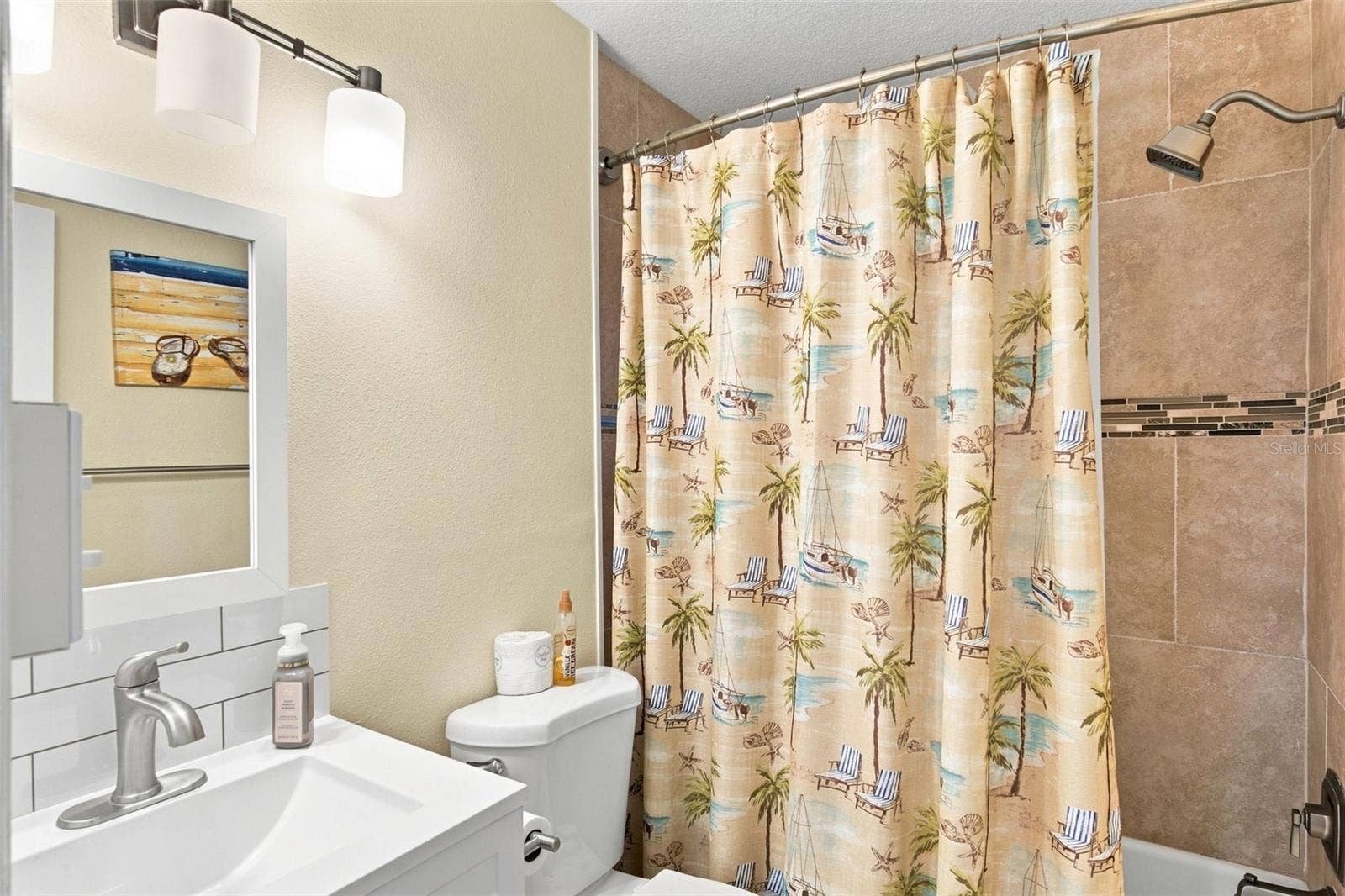 414 FLUSHING AVENUE, Daytona Beach, FL 32118