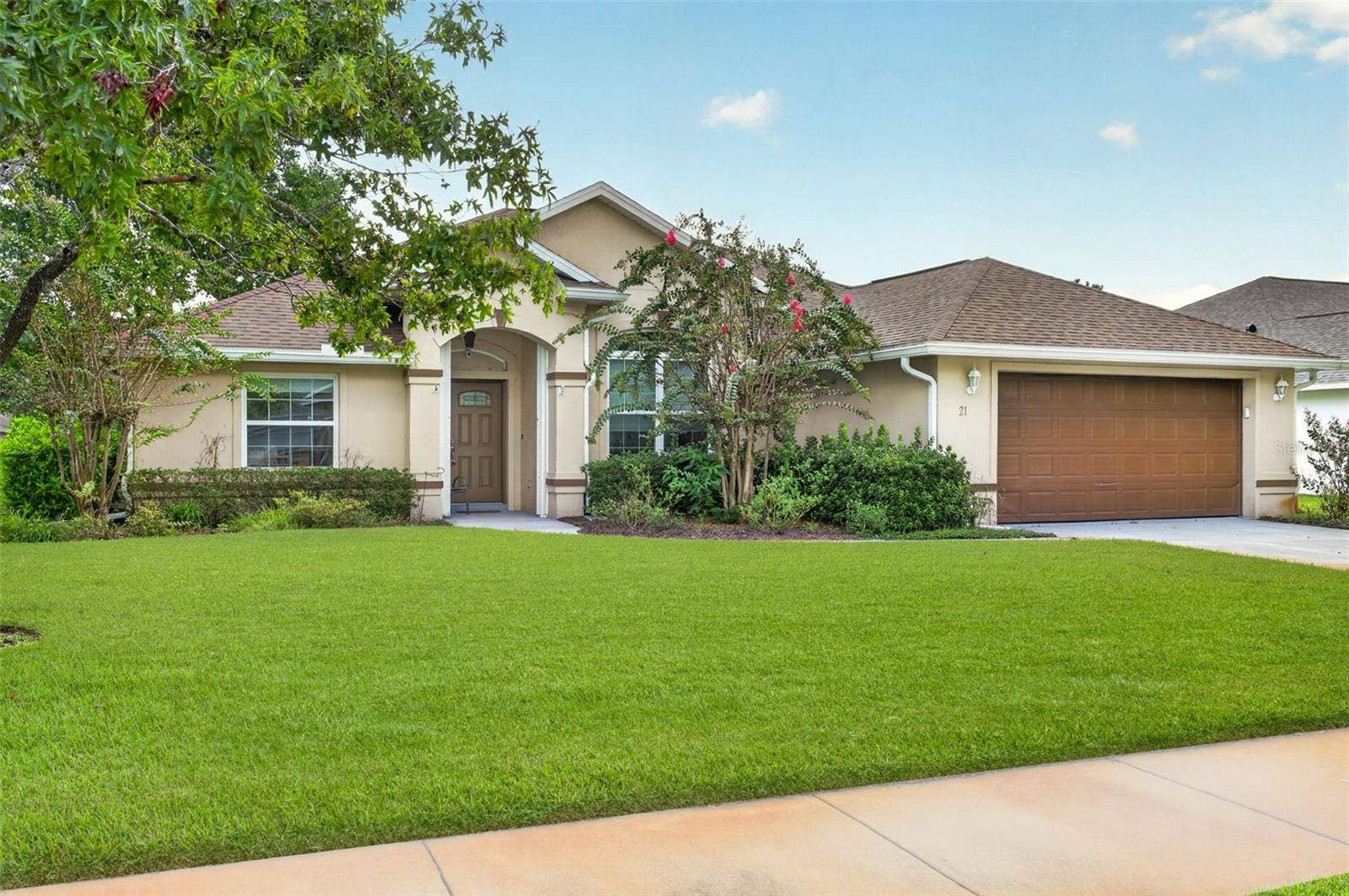 21 GREENVALE DRIVE, Ormond Beach, FL 32174 21 GREENVALE DRIVE, Ormond Beach, FL 32174