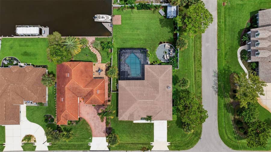 Property photo for 16 CHERRYTREE COURT, Palm Coast, FL