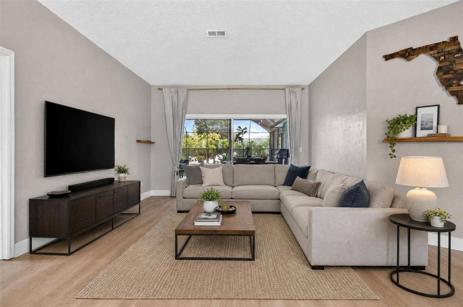 16 CHERRYTREE COURT, Palm Coast, FL 32137 virtually staged
