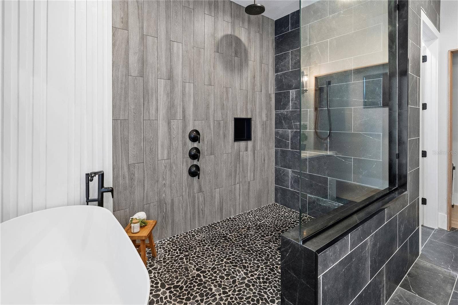 16114 TRIVOLI CIRCLE, Montverde, FL 34756 16114 TRIVOLI CIRCLE, Montverde, FL 34756