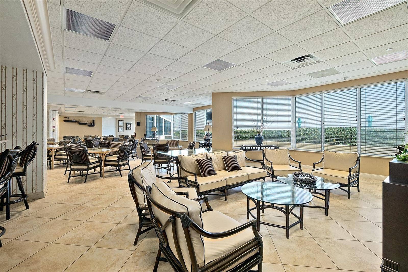 2937 S ATLANTIC AVENUE, #1905, Daytona Beach Shores, FL 32118